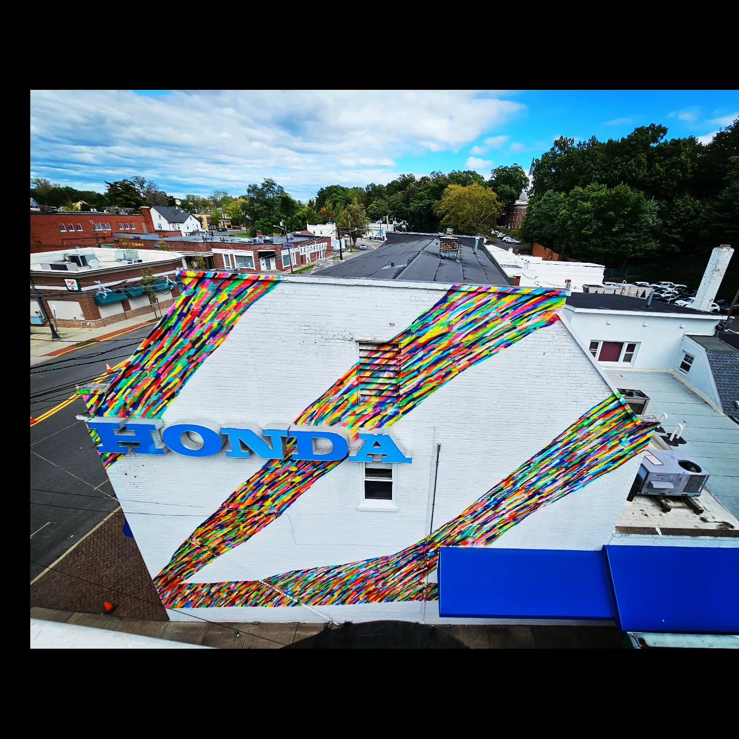 Da Race - Honda rooftop mural aerial view